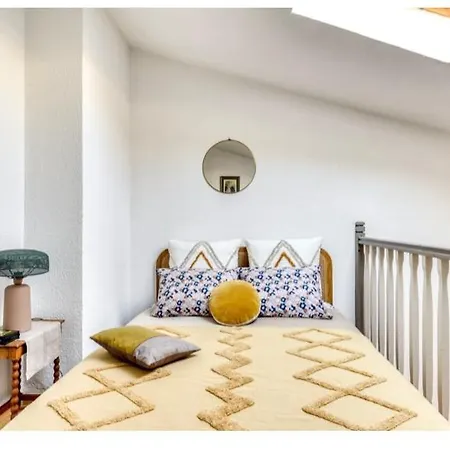 Apartmán Centre Historique, Cosy,calme,mezzanine